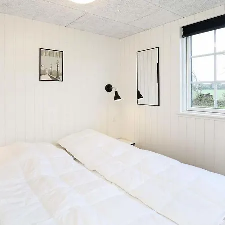 Revsore Sleeps 26 Pool Wifi Holiday home *